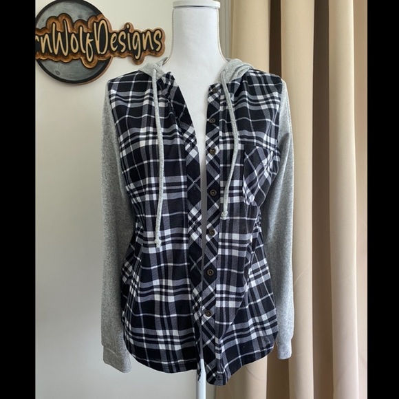 ⏰ Polly & Esther - Plaid Button Down Shirt - L - Picture 5 of 5